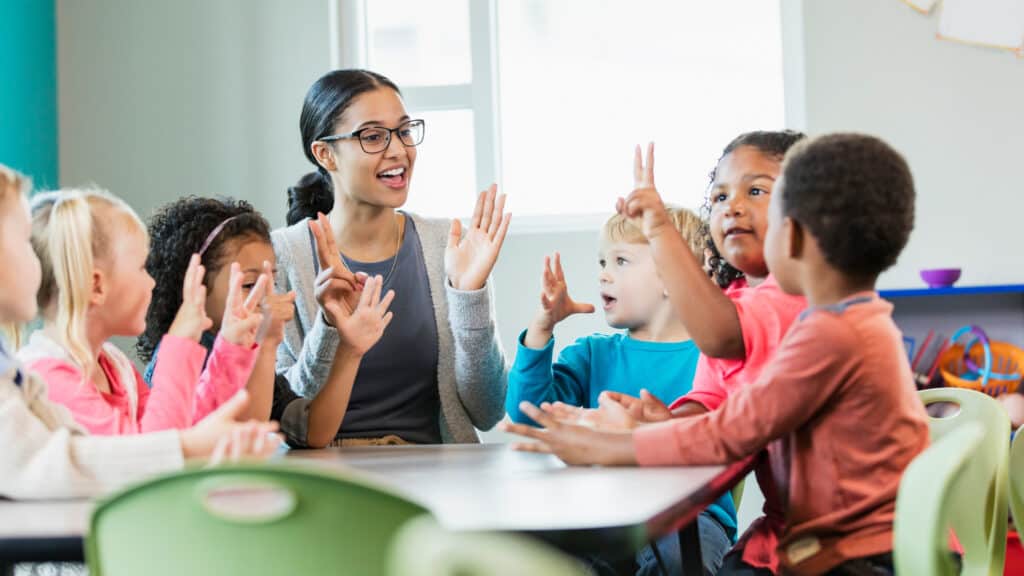 Dónde estudiar Early Childhood Education en el extranjero: 7 mejores ciudades para convertirte en docente